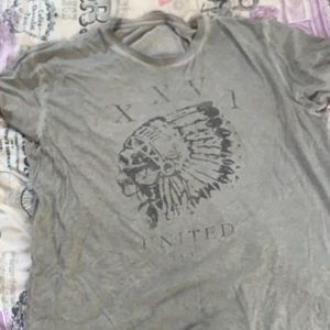 Mens t Shirt